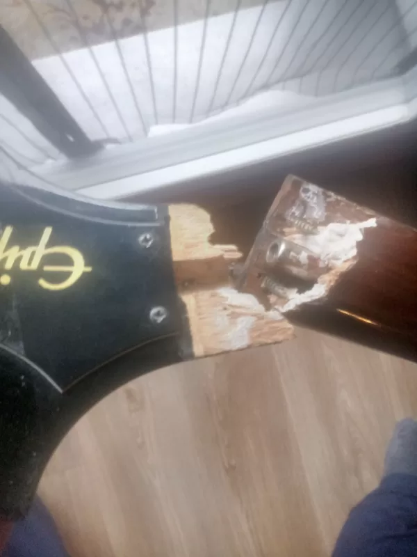 Jo mkdyž se někdo hodně naštve a jebne s basou za 11 litrů....